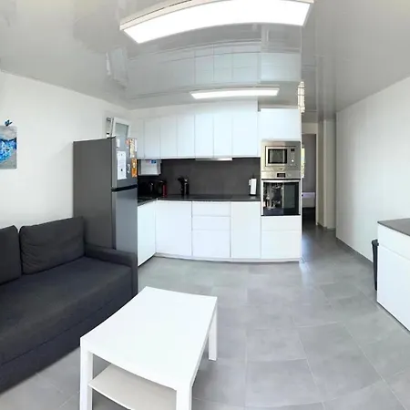 - Terrasses De La Апартаменты Агд