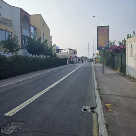 - Terrasses De La Апартаменты